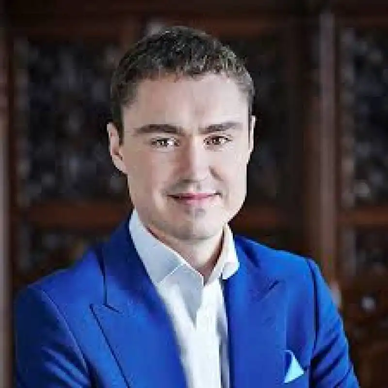 TAAVI ROIVAS 1