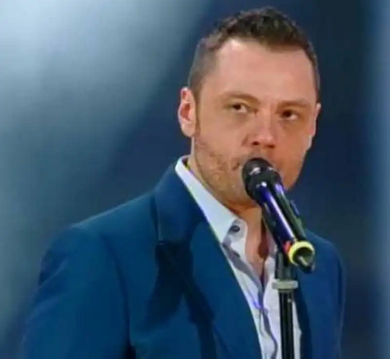 tiziano ferro wind music awards in playback