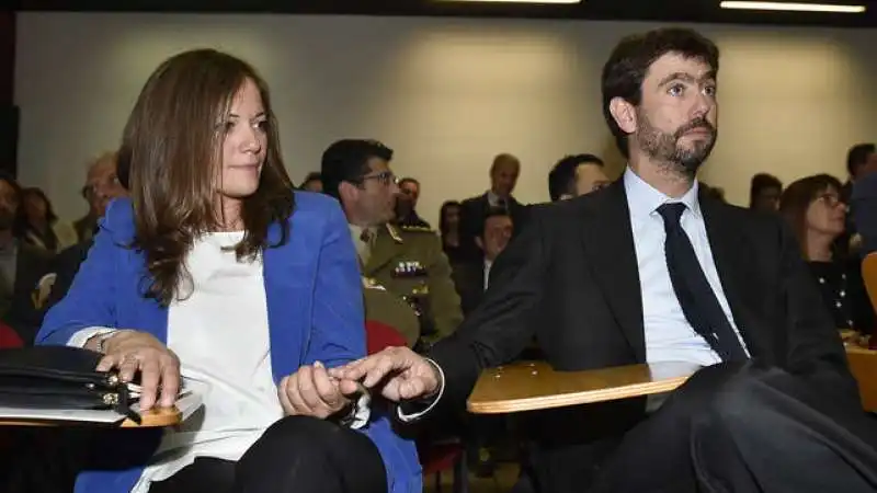 andrea agnelli deniz akalin