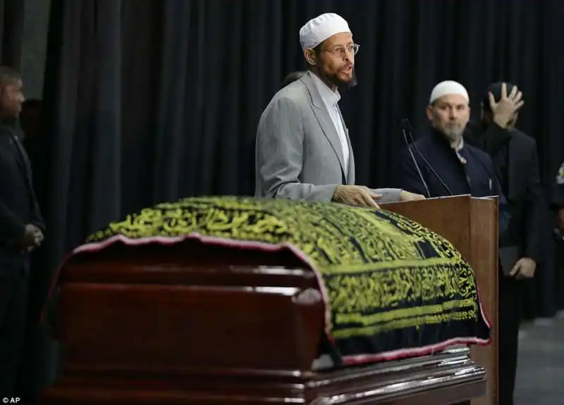 funerali islamici di ali  16