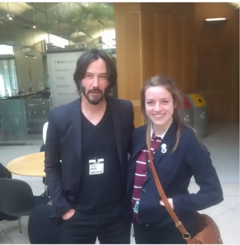 keanu reeves al parlamento inglese