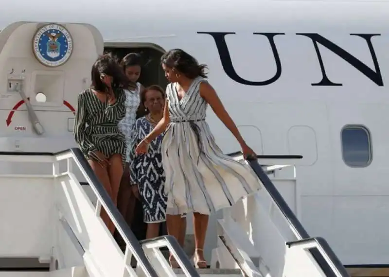 michelle malia e sasha obama tradite dal vento 