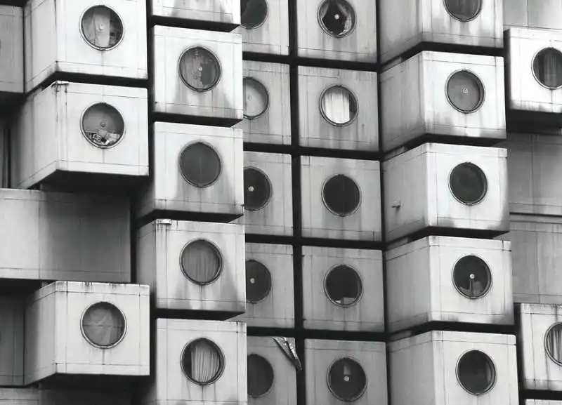 nakagin capsule tower di tokyo