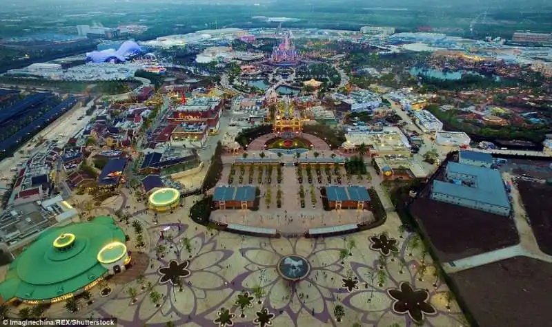 shanghai disneyland resort 19