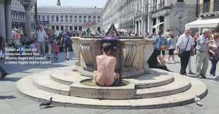 TURISTI ZOZZONI A VENEZIA