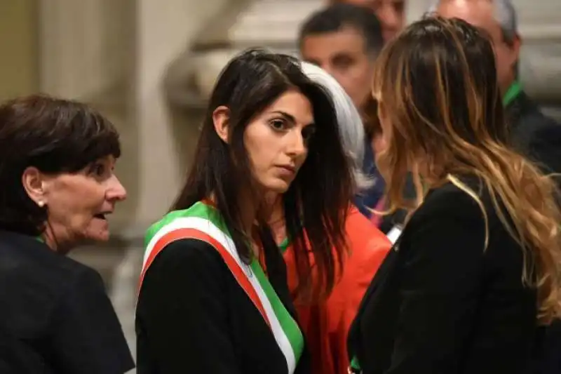 VIRGINIA RAGGI E MARIA ELENA BOSCHI