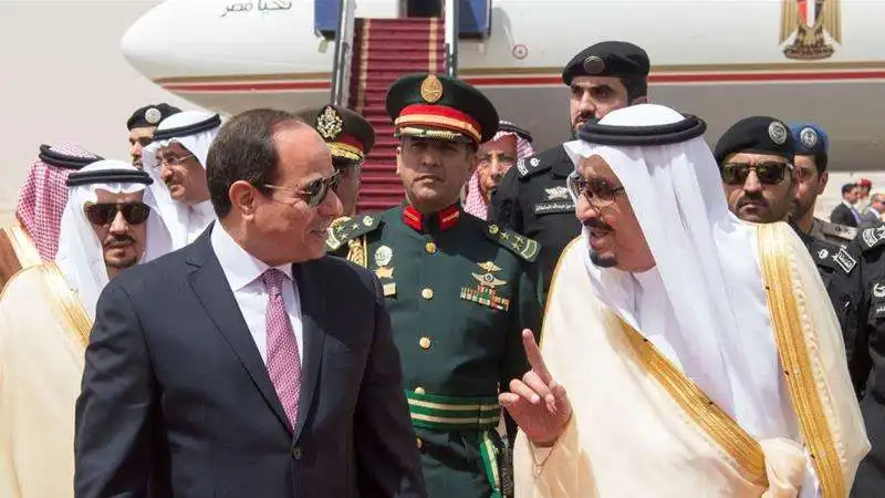 AL SISI CON RE SALMAN AL SAUD