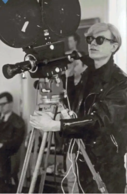 ANDY WARHOL