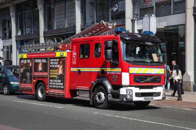 camion dei vigili del fuoco