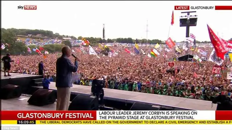 corbyn a glastonbury 2017 14