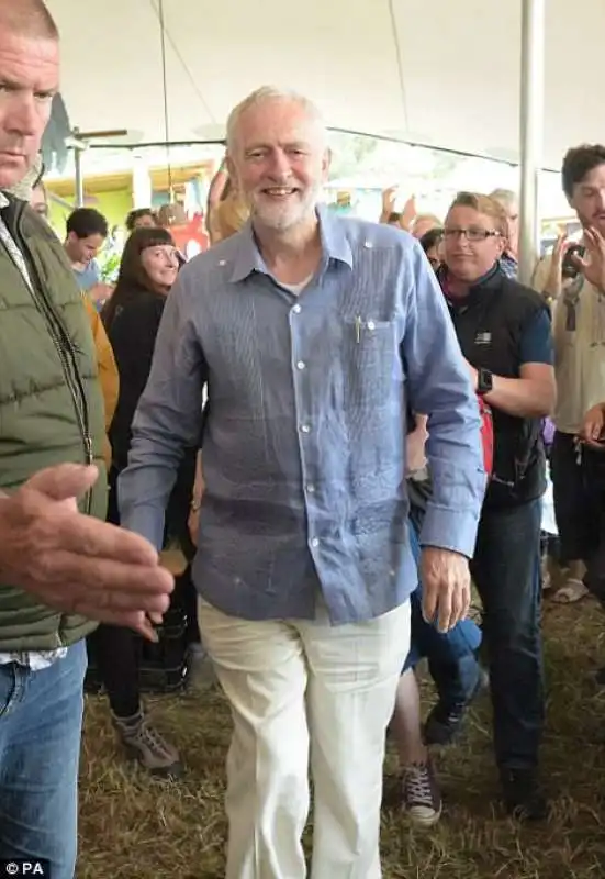 corbyn a glastonbury 2017 44