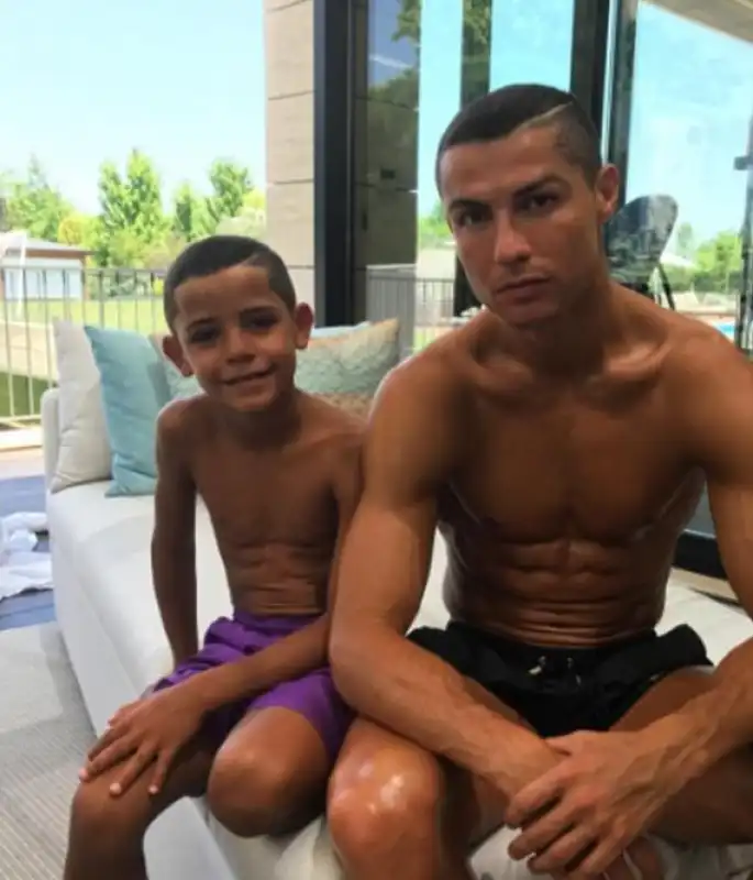 CRISTIANO RONALDO FIGLIO