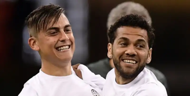 DYBALA DANI ALVES