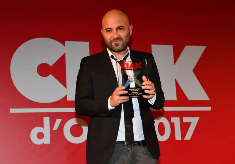 giuliano sangiorgi premiato