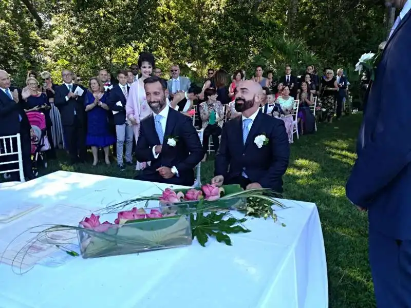 il matrimonio di massimo jannone e enrico venturini degli esposti 18