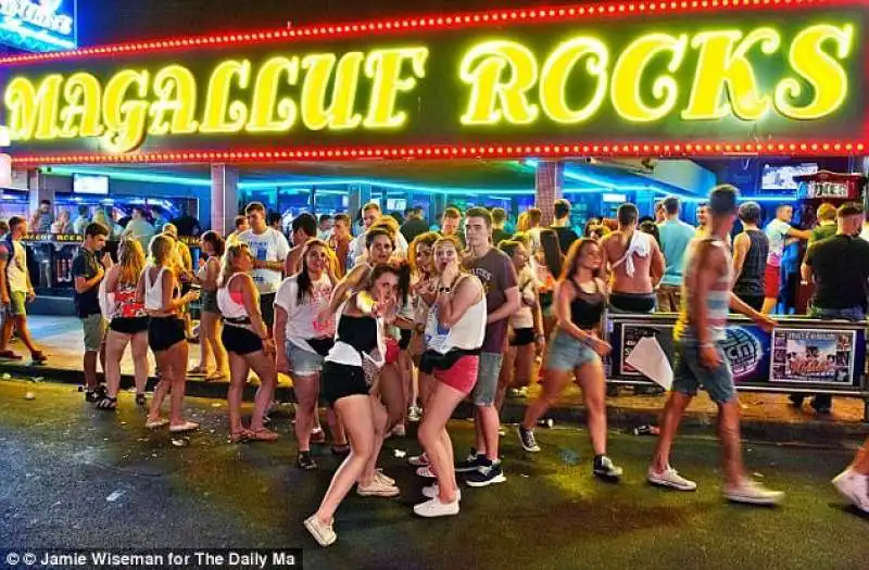 magaluf strip