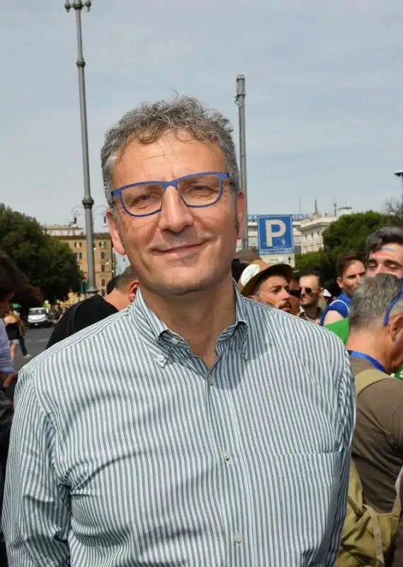 massimiliano smeriglio vice presidente regione lazio