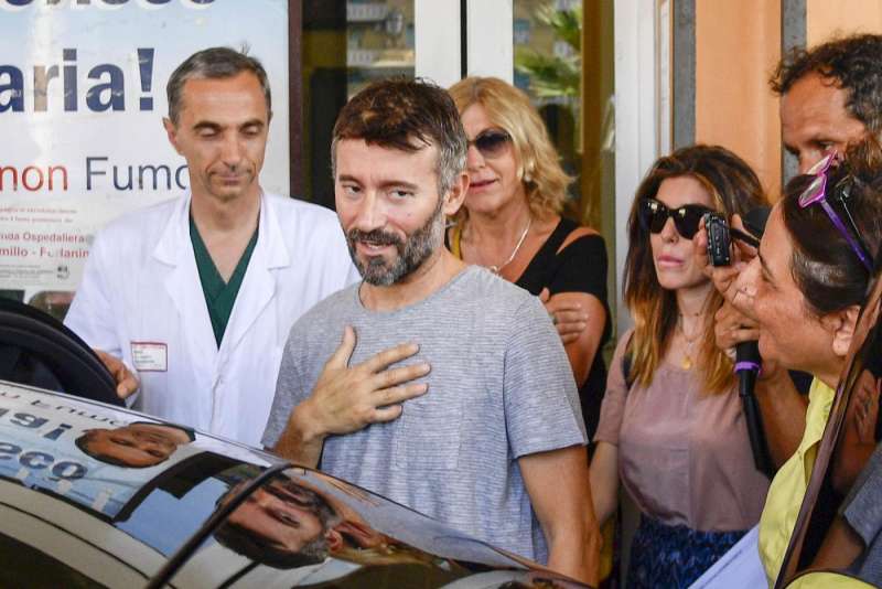 max biaggi bianca atzei fuori dal san camillo