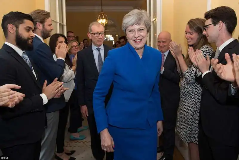 May torna a Downing street 