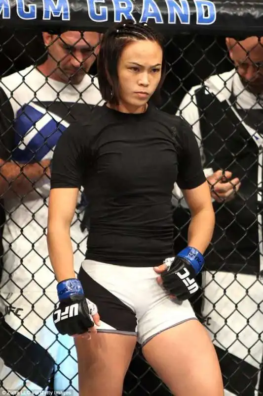 michelle waterson sul ring