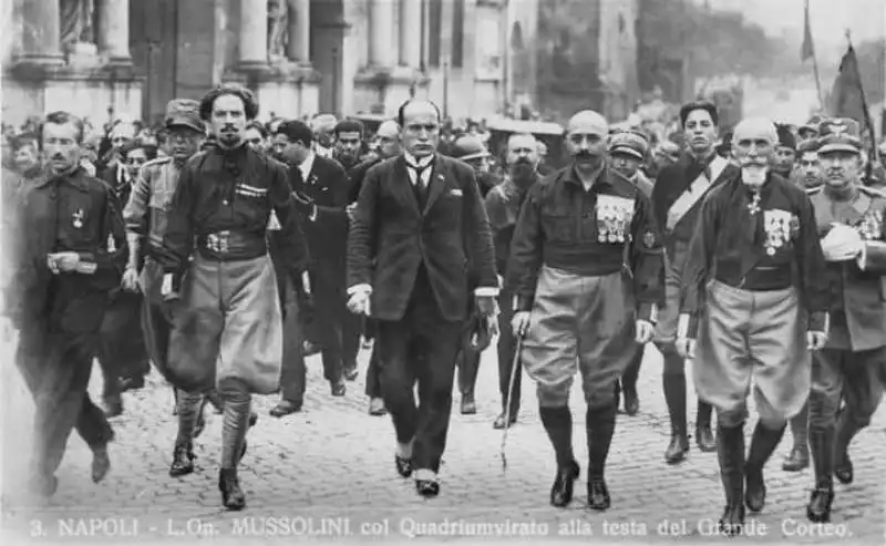 MUSSOLINI ALLA MARCIA SU ROMA