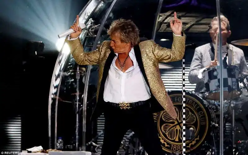 rod stewart isle of wight festival