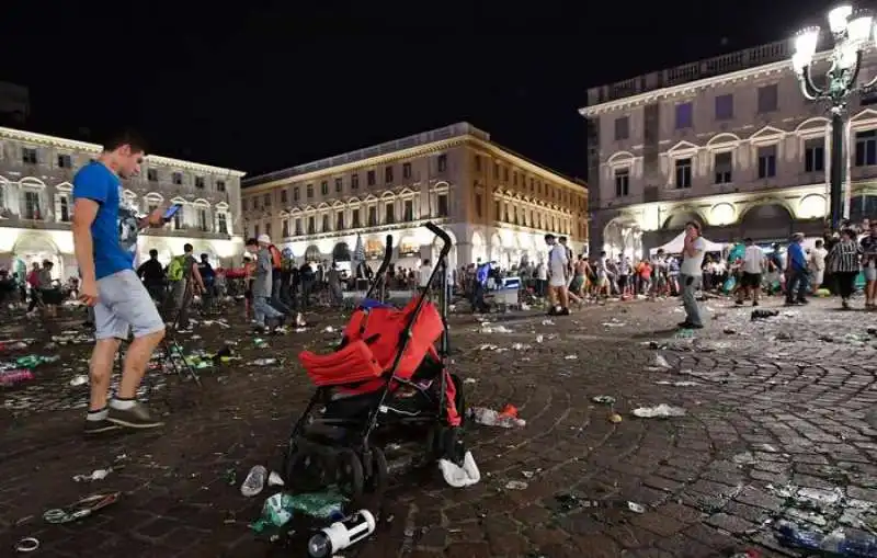 scene di panico a torino 8