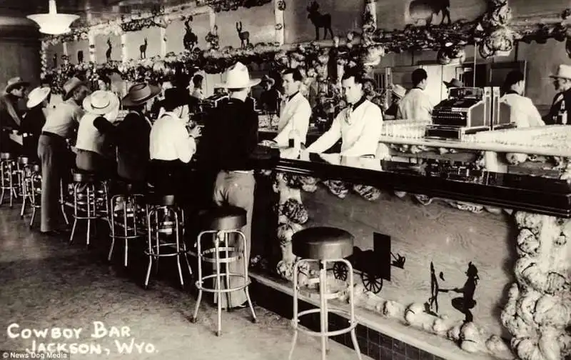 the cowboy bar in jackson 1908