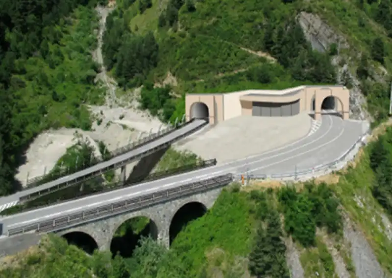 TUNNEL DI TENDA4