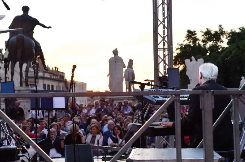 amedeo minghi canta per edoardo vianello (2)