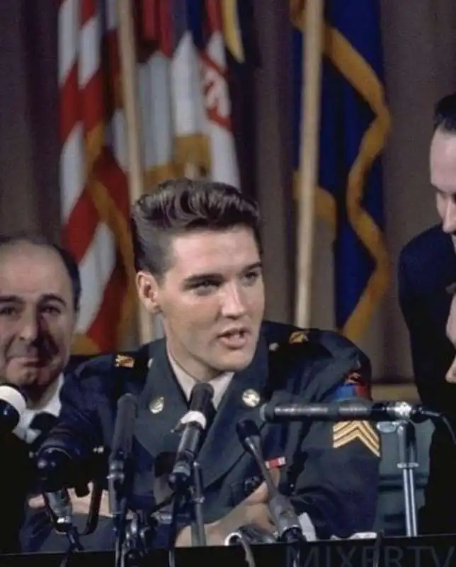 elvis militare nel 1958