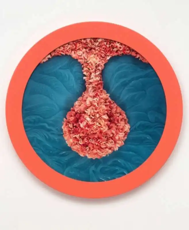 helen chadwick’s “wreath to pleasure no 5,” a cibachrome photograph