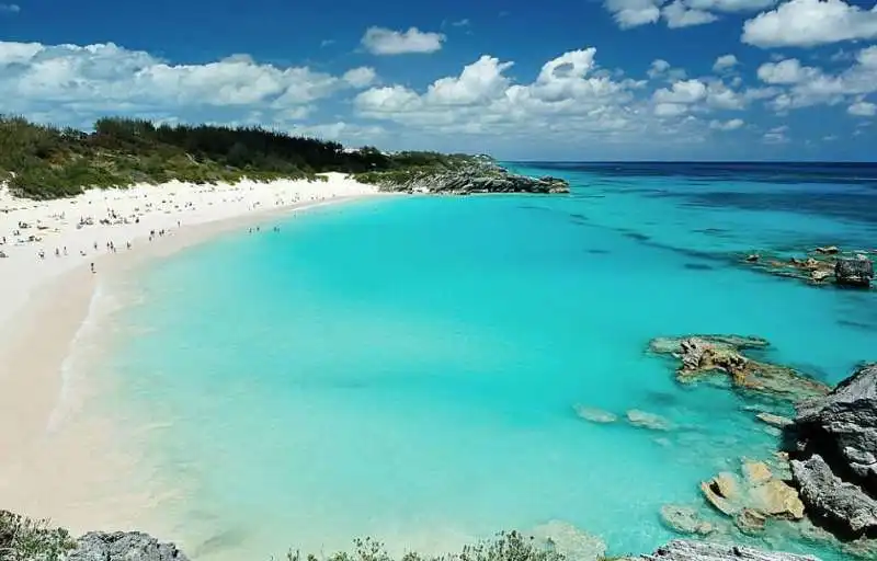 horseshoe bay, bermuda 