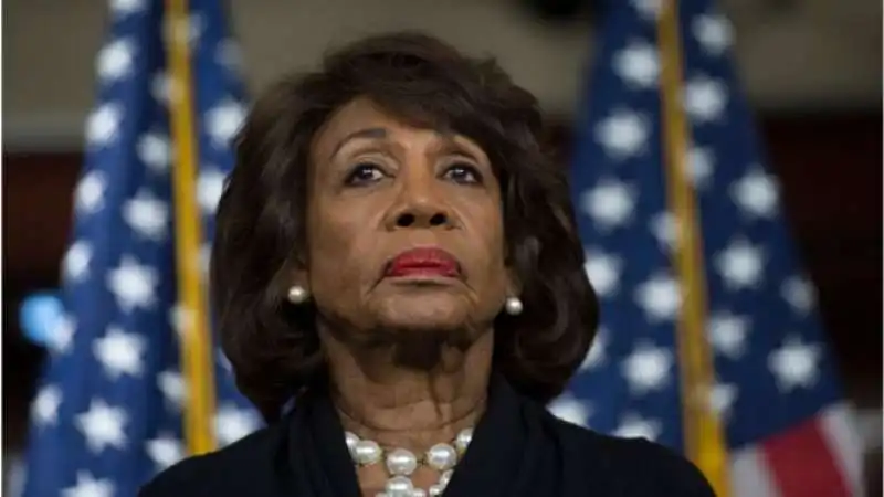 maxine waters