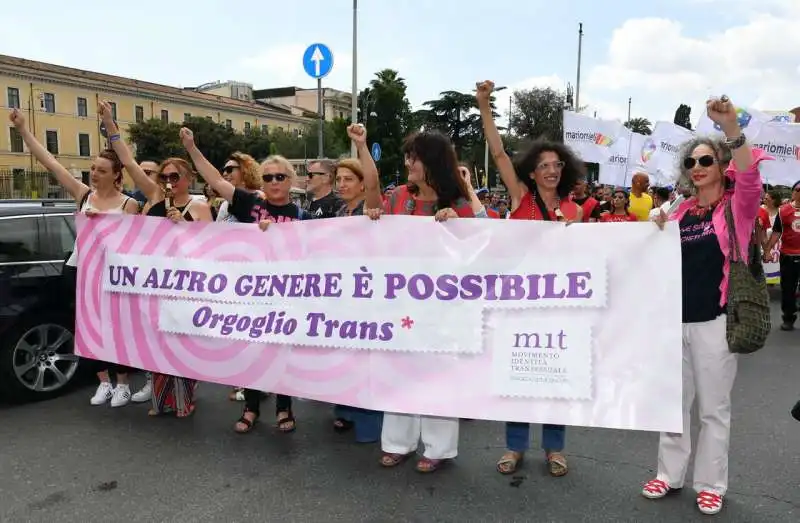 orgoglio trans