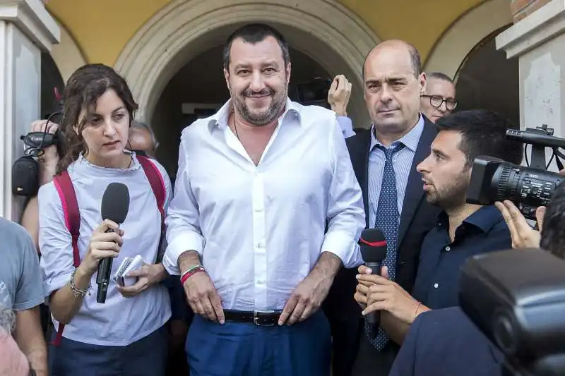 SALVINI E ZINGARETTI NELLA VILLA SEQUESTRATA AI CASAMONICA 6