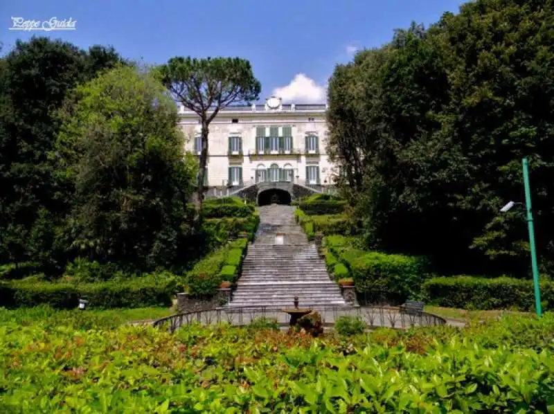 VILLA FLORIDIANA NAPOLI