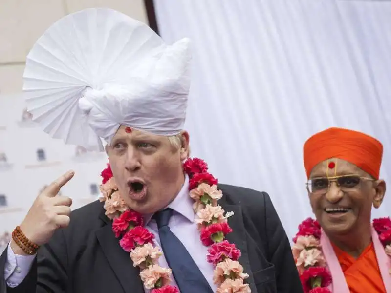 boris johnson nel tempio hindu