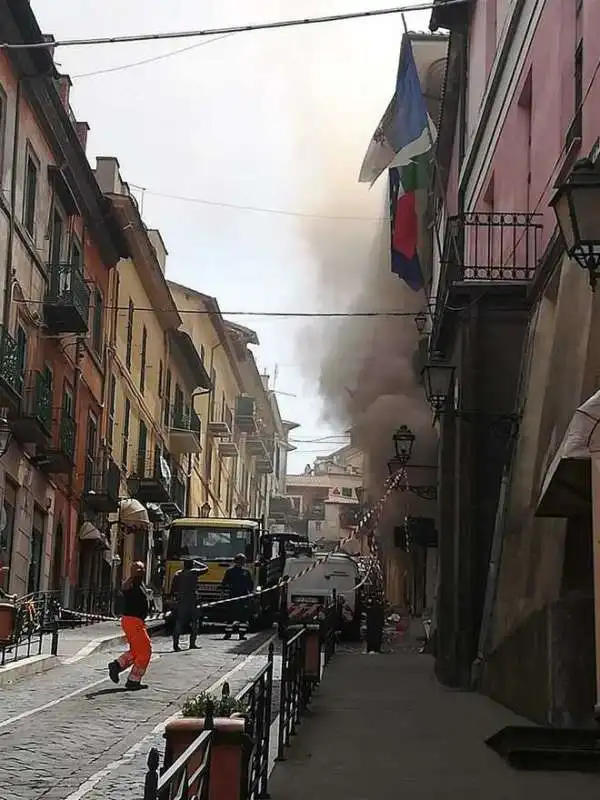 esplosione a rocca di papa  5