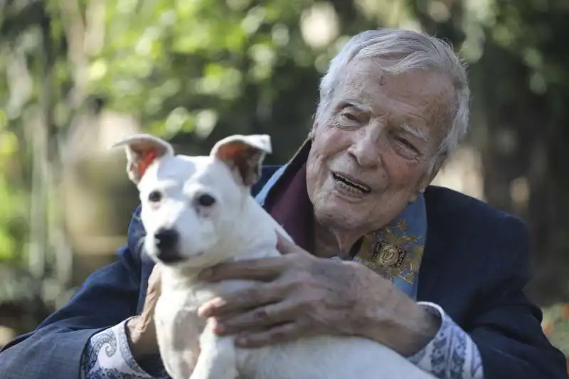 franco zeffirelli nella sua casa museo sull'appia antica 14