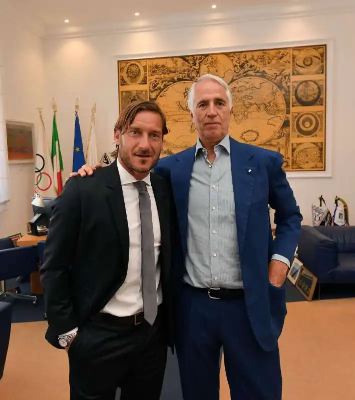 giovanni malagò e francesco totti foto mezzelani gmt 004