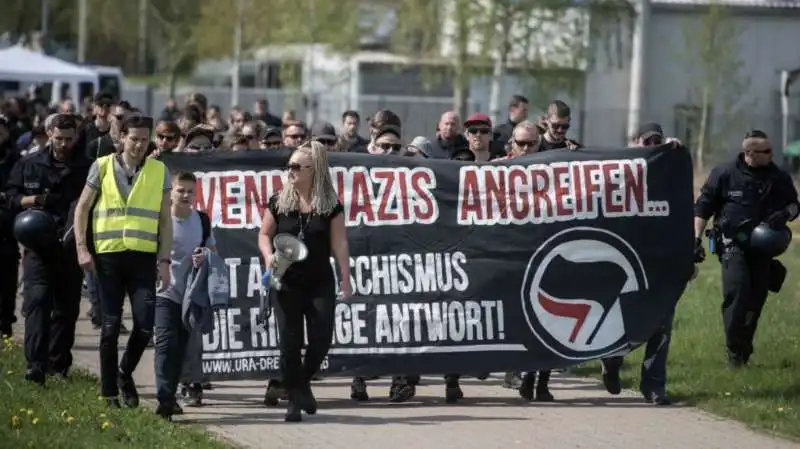 neonazisti a ostritz 1