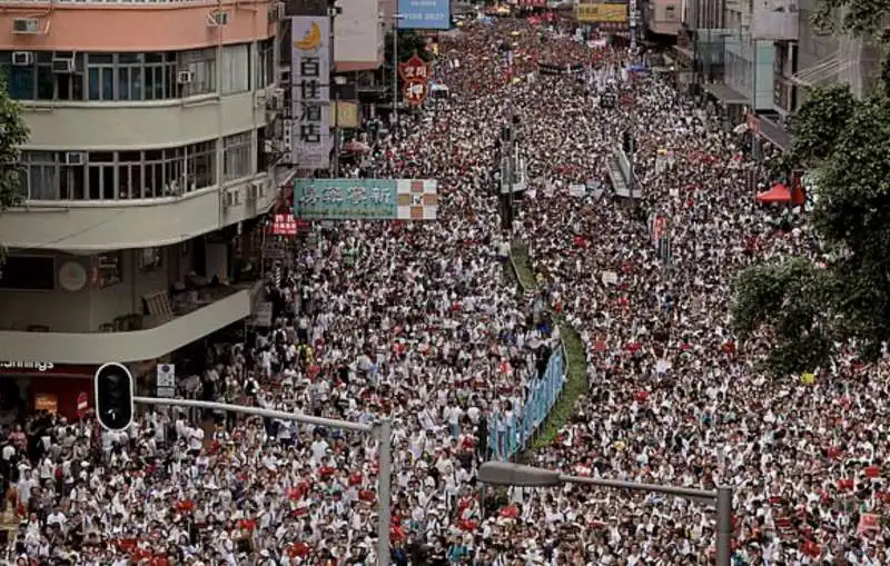 proteste a hong kong per la legge sull'estradizione in cina 3