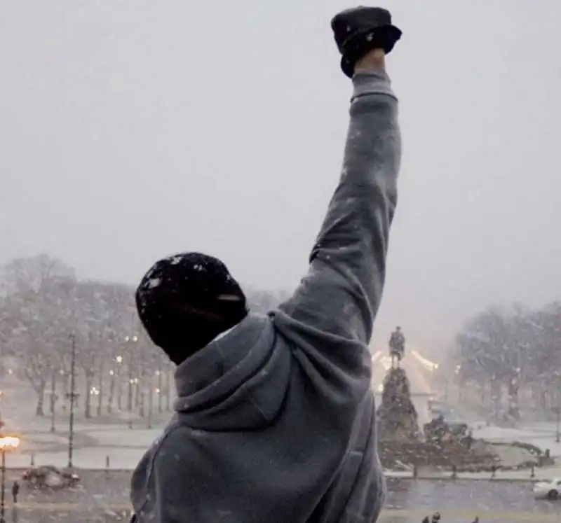 rocky e la scena della scalinata a filadelfia 2