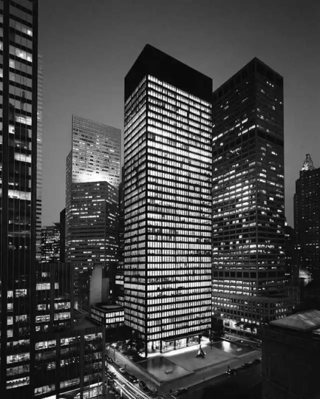 seagram building