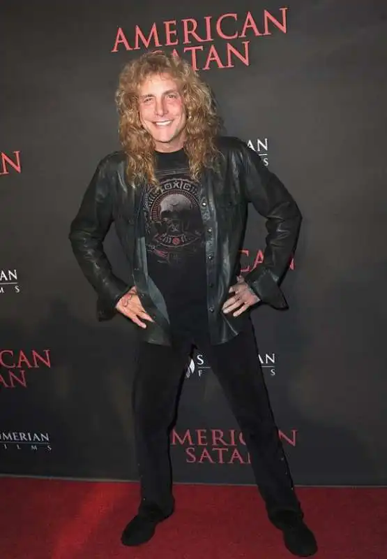  steven adler 14