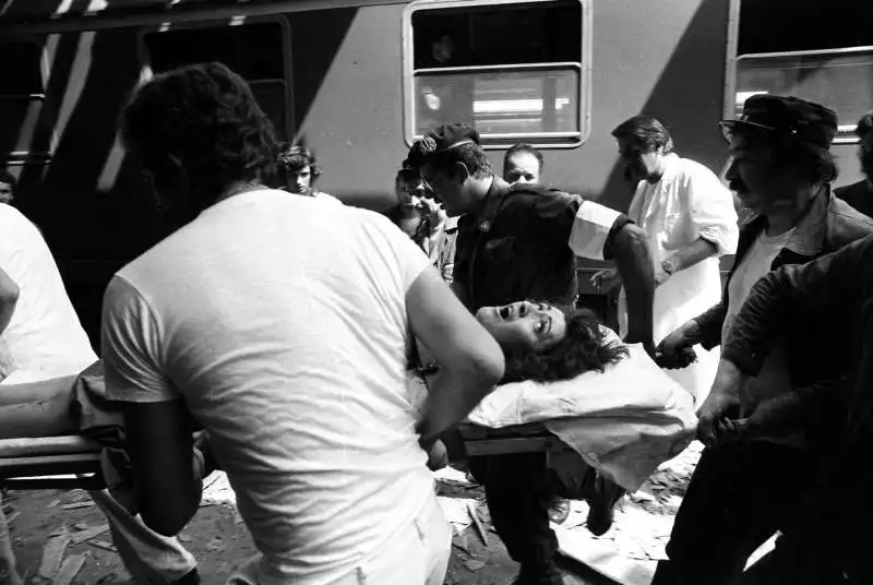 strage alla stazione di bologna   2 agosto 1980 2