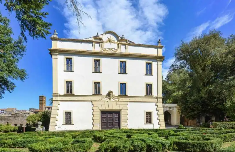 villa savorelli sutri 1