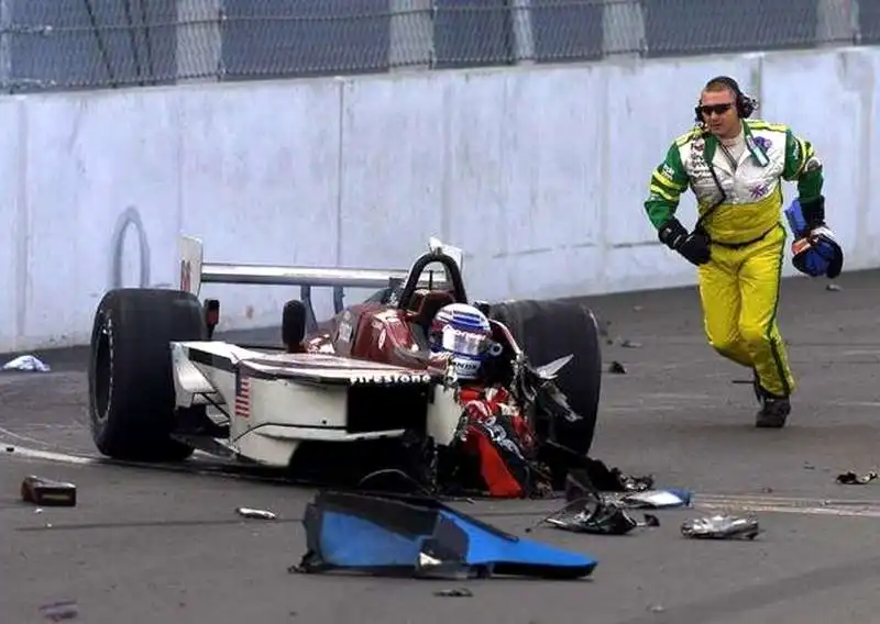 alex zanardi   incidente sul circuito di lausitzring nel 2001 2