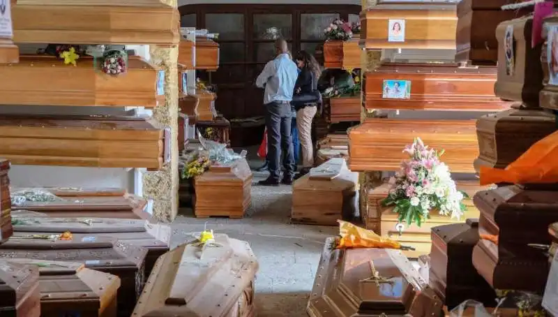 bare al cimitero dei rotoli a palermo 1